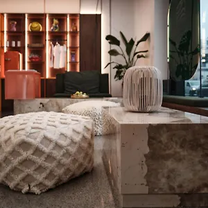 4* Hotel The Zipper Und