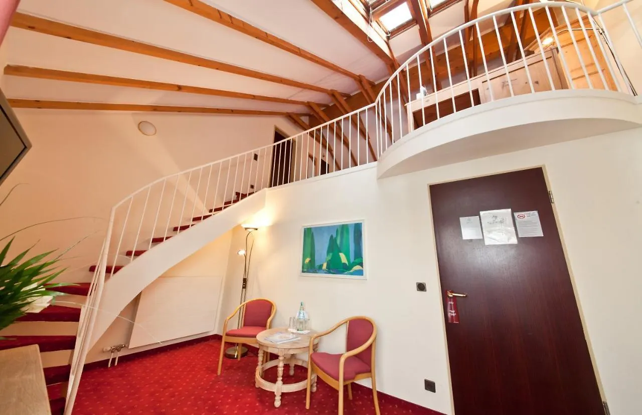 Hotel Madison Dusseldorf 4*,  Germany