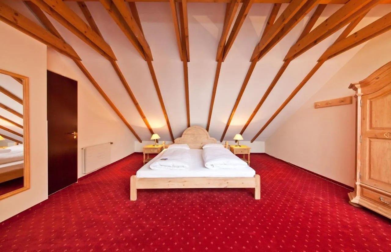 Hotel Madison Dusseldorf 4*,  Germany