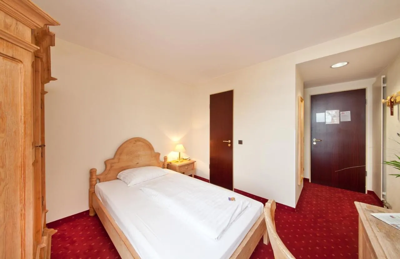 ****  Novum Hotel Madison Düsseldorf Hauptbahnhof Deutschland